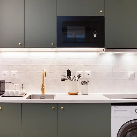 شقة Stunning Tiny - 5 Min To Eiffel Tower - Free Off-site Parking باريس